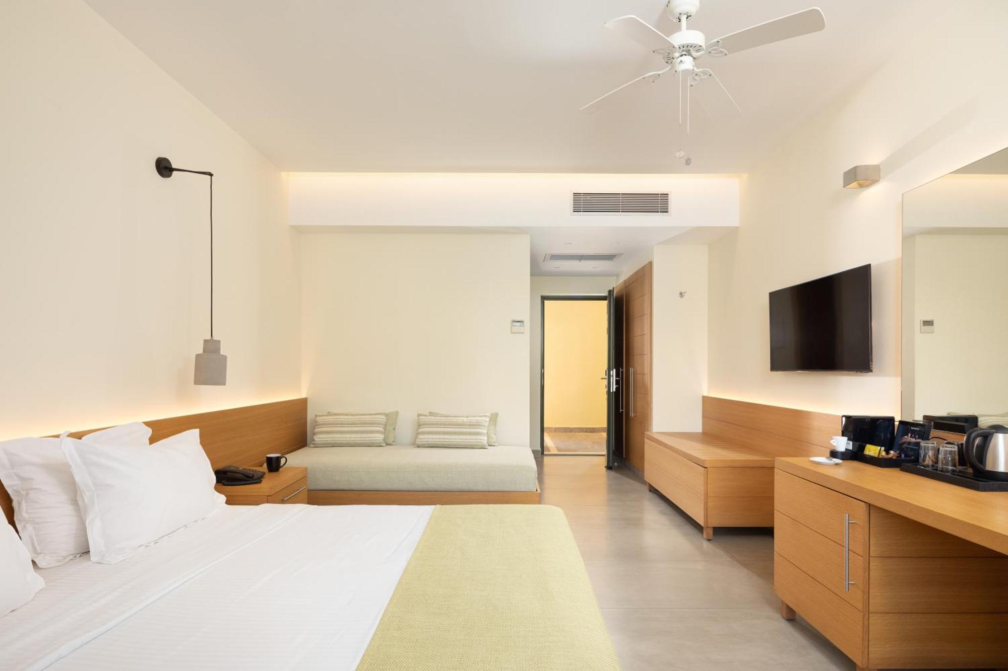 Sentido Apollo Palace 梅松吉 外观 照片 Deluxe Room