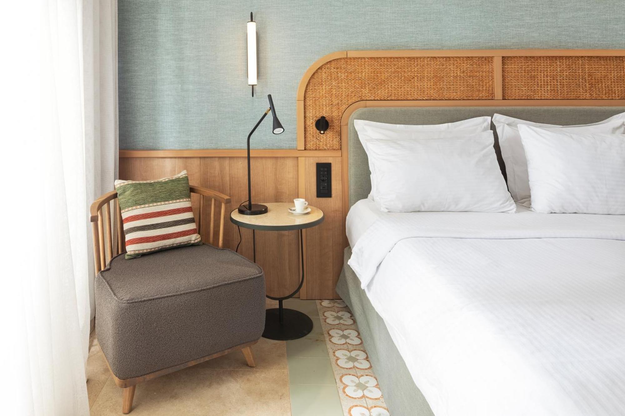 Sentido Apollo Palace 梅松吉 外观 照片 A room at the hotel