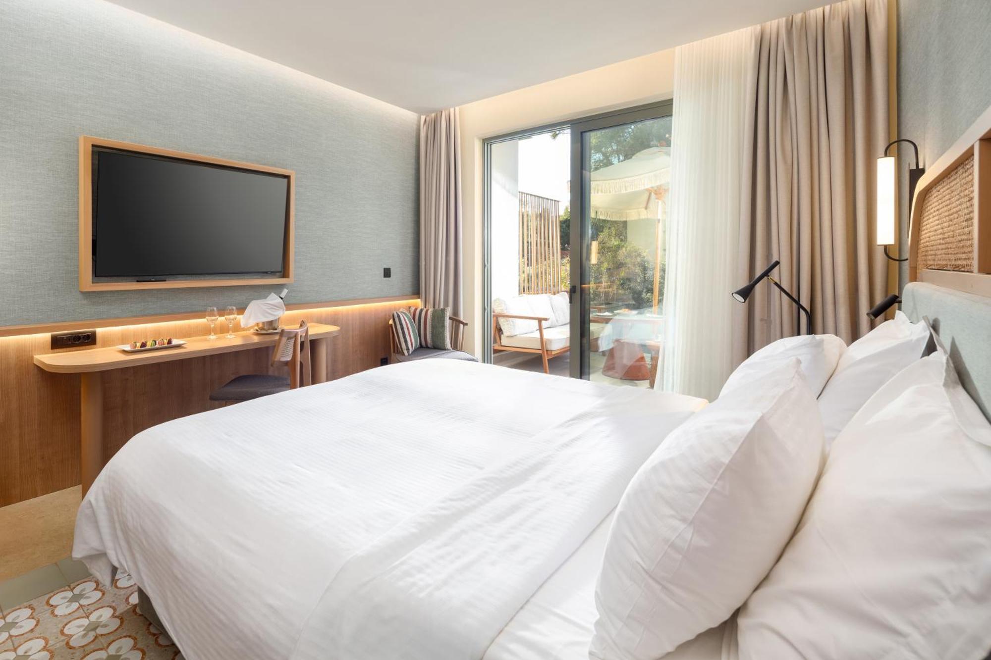 Sentido Apollo Palace 梅松吉 外观 照片 Deluxe room