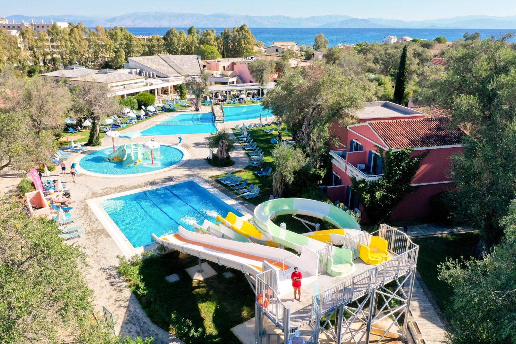 Sentido Apollo Palace 梅松吉 外观 照片 Aerial view of the hotel