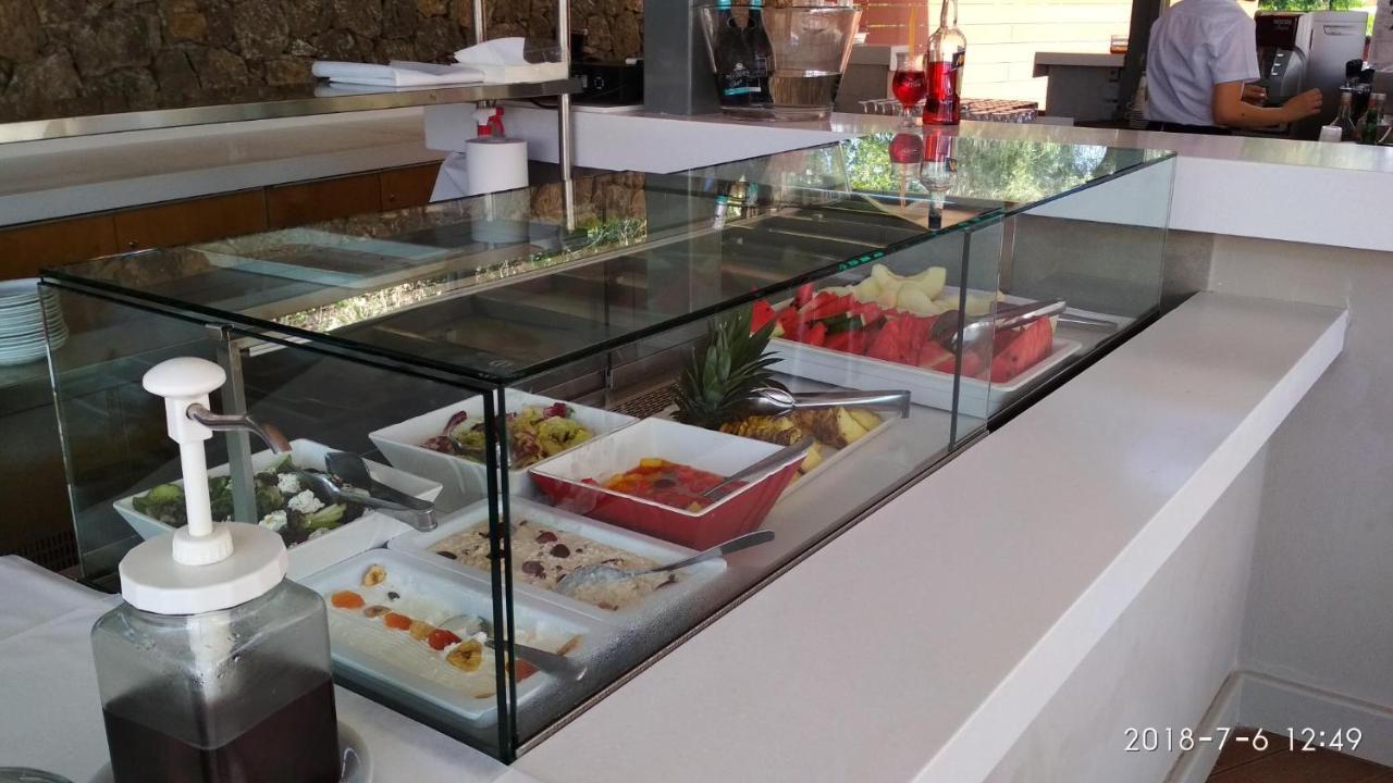 Sentido Apollo Palace 梅松吉 外观 照片 A salad bar