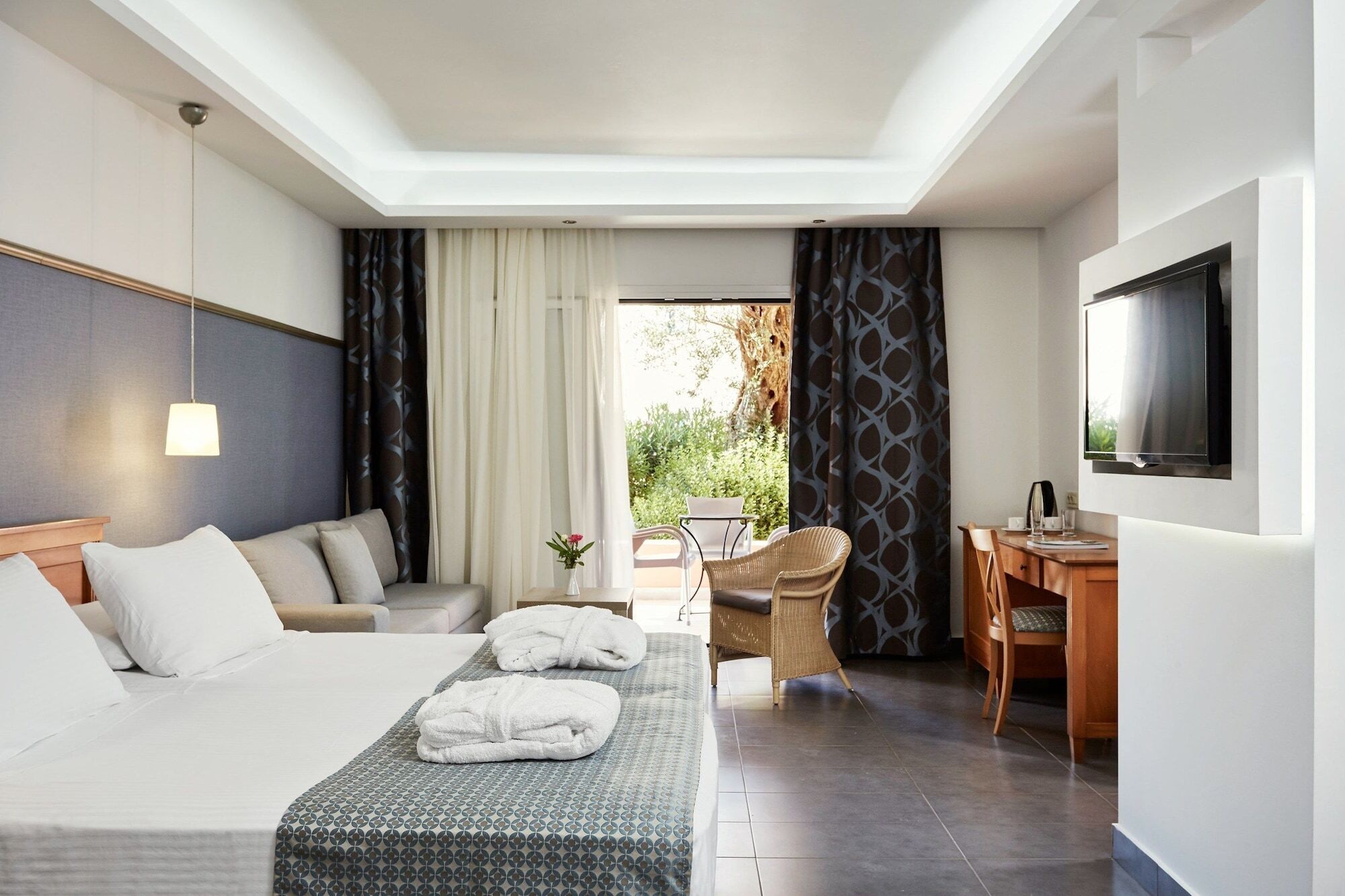 Sentido Apollo Palace 梅松吉 外观 照片